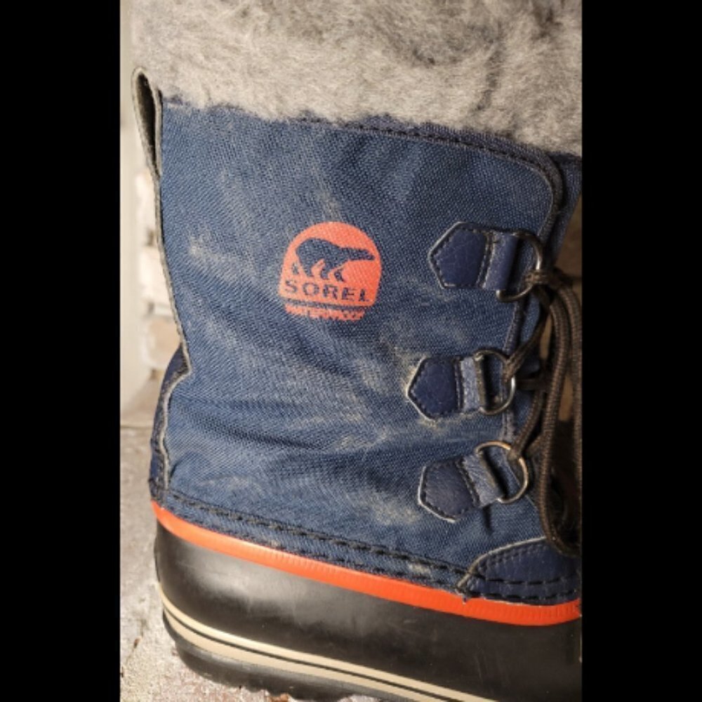Sorel Fuzzy Insulated Boots Blue and Red Size 7 - Picture 3 of 8